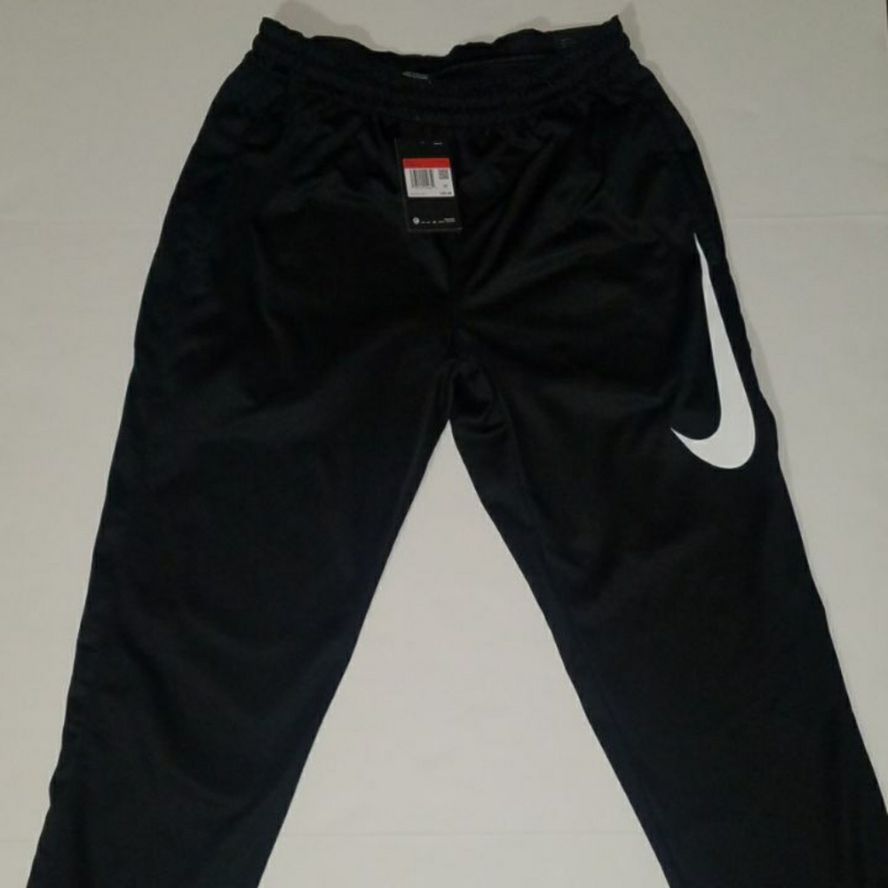 Nike therma basketball pants
